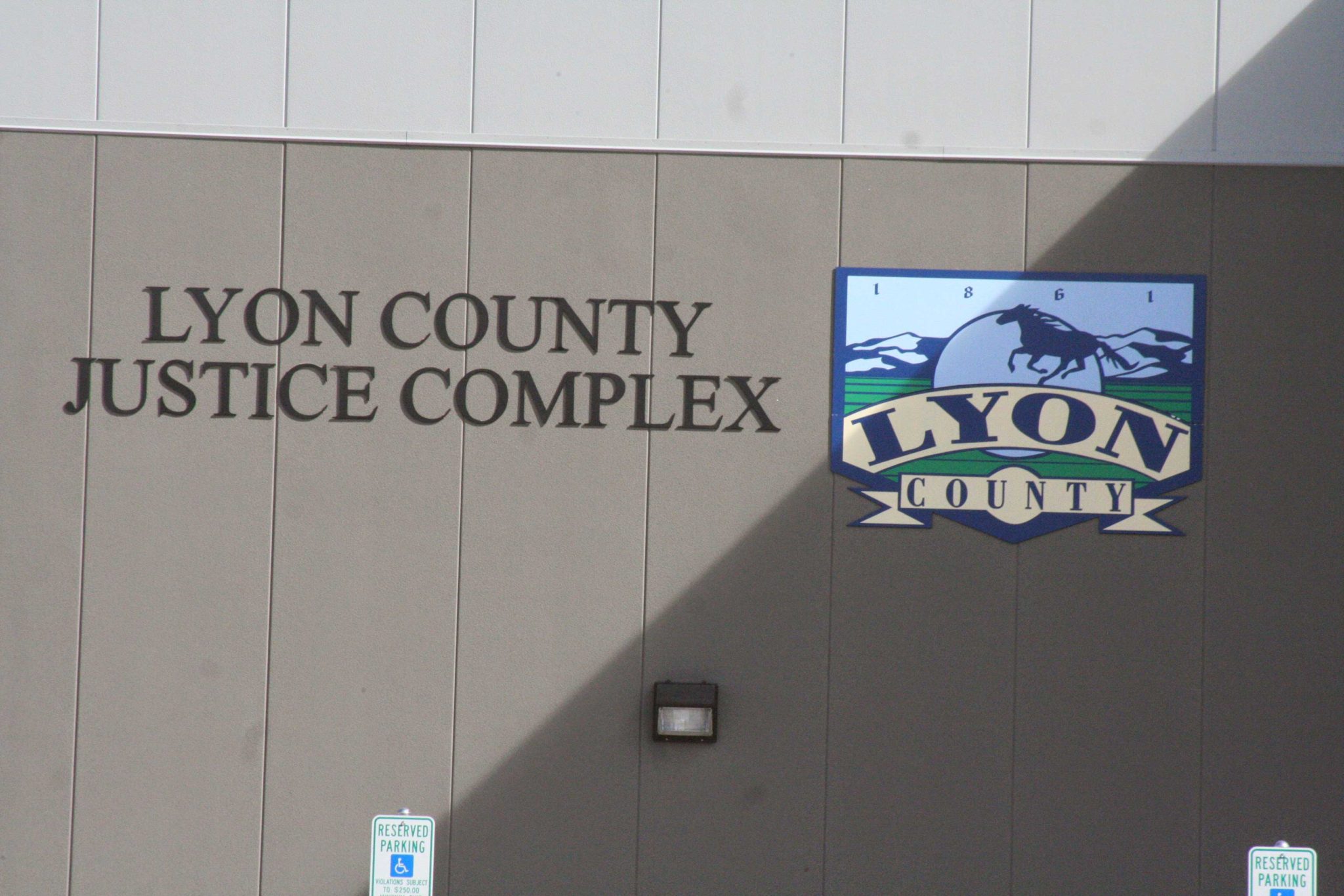 Lyon County commissioners vote to rename justice complex after former